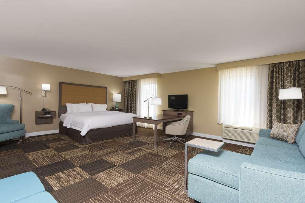 Hampton Inn & Suites Arroyo Grande Chambre photo