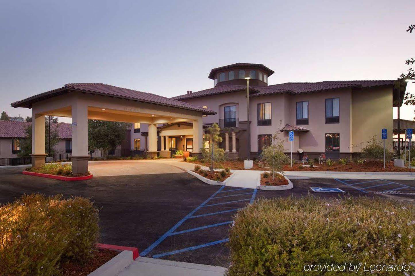 Hampton Inn & Suites Arroyo Grande Extérieur photo