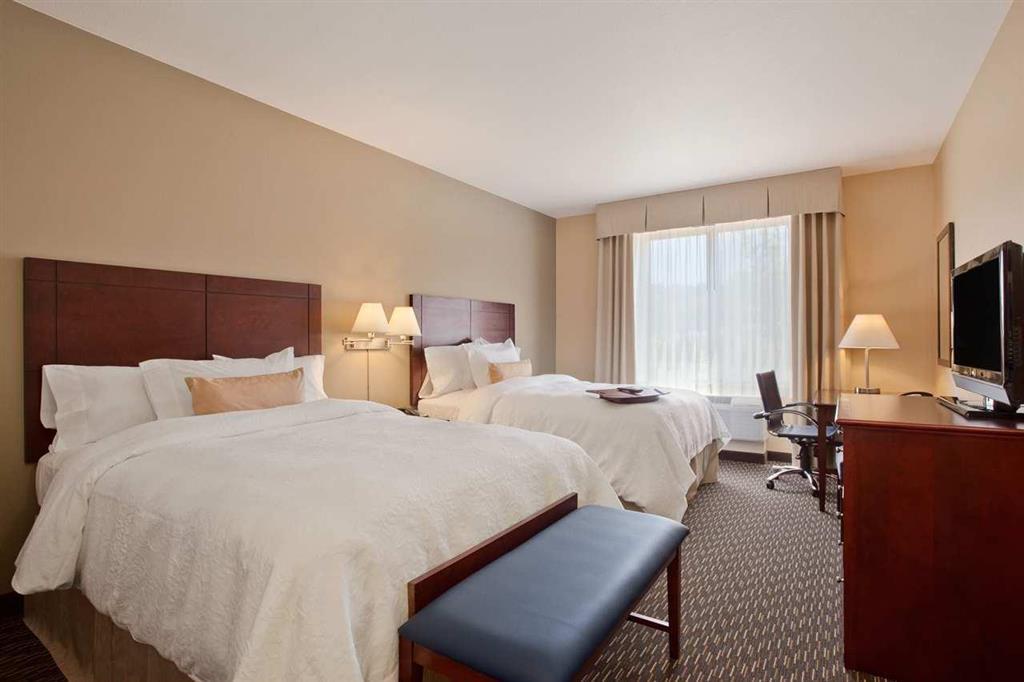 Hampton Inn & Suites Arroyo Grande Chambre photo
