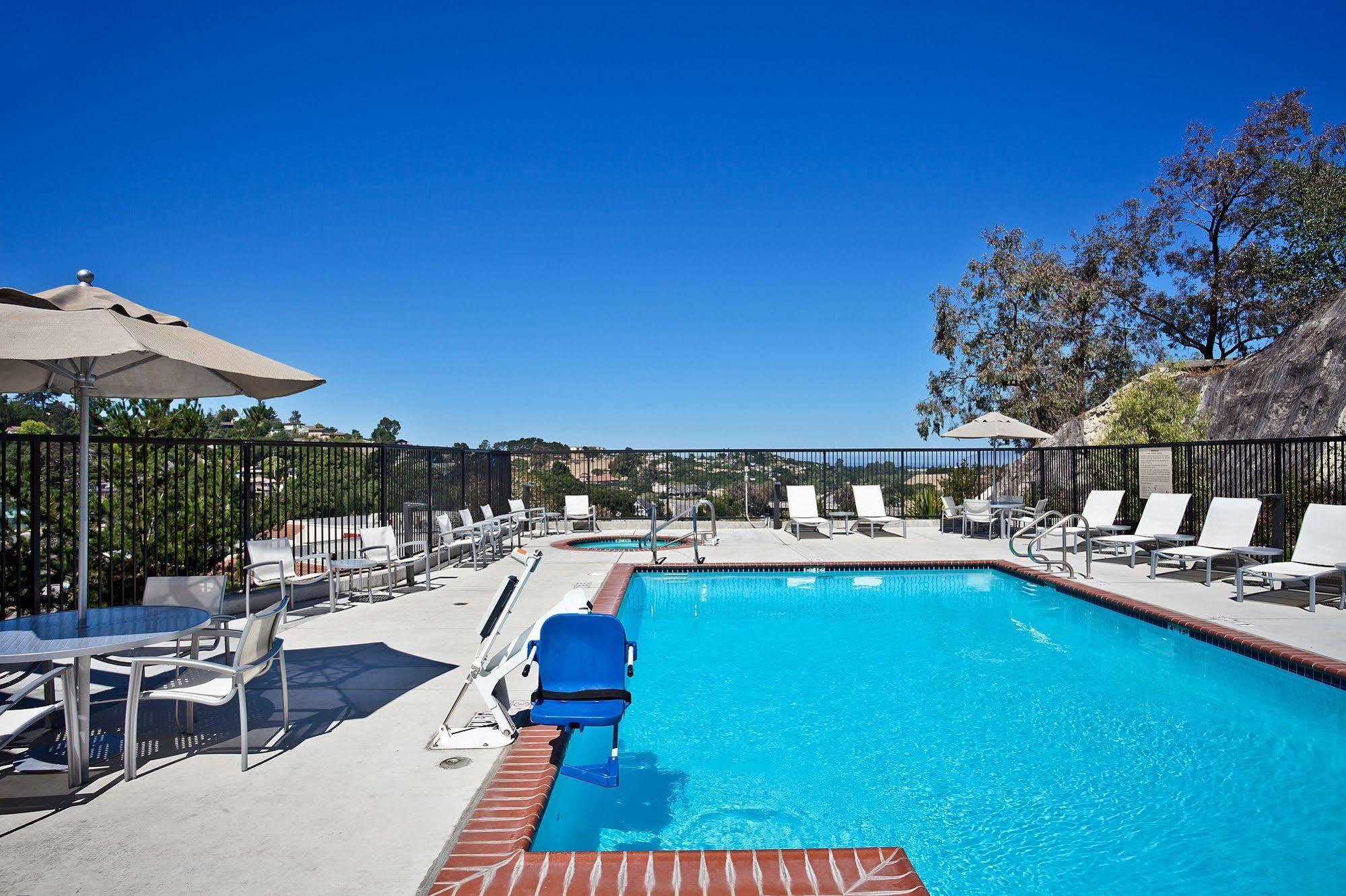 Hampton Inn & Suites Arroyo Grande Extérieur photo